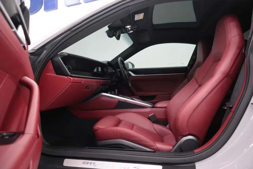 2019 Porsche 911 992 2