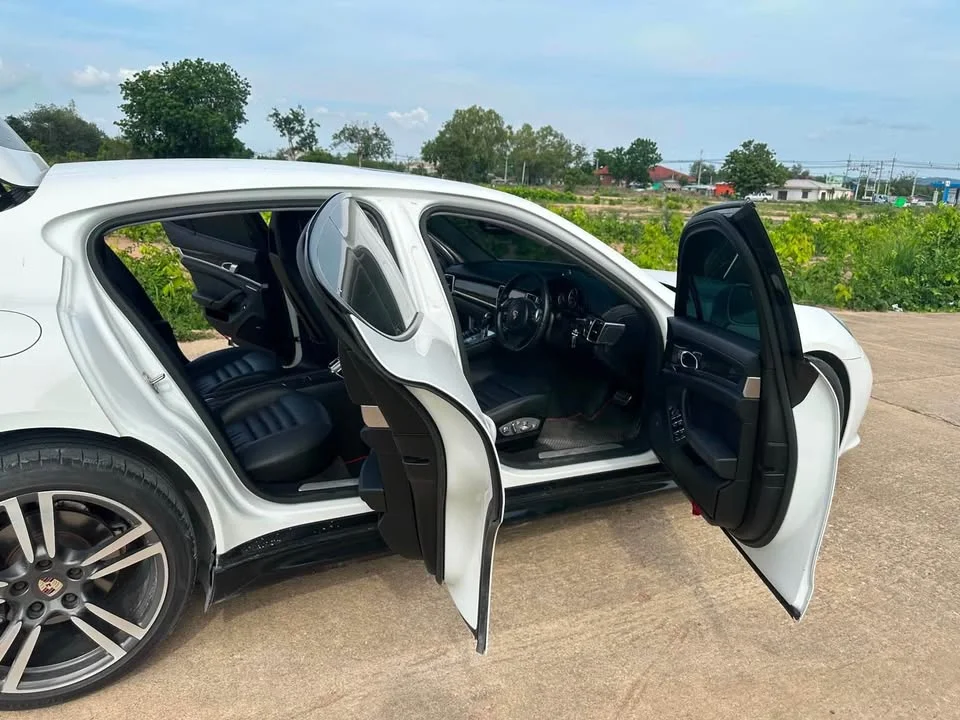 2012 Porsche Panamera I 2