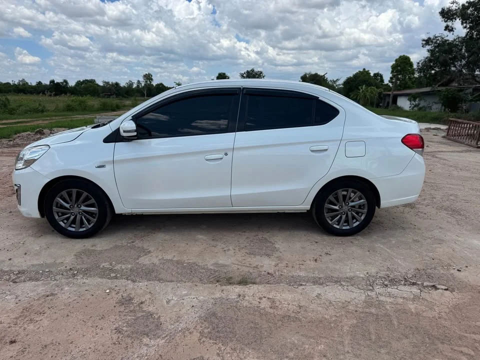 2017 Mitsubishi Attrage VI 2