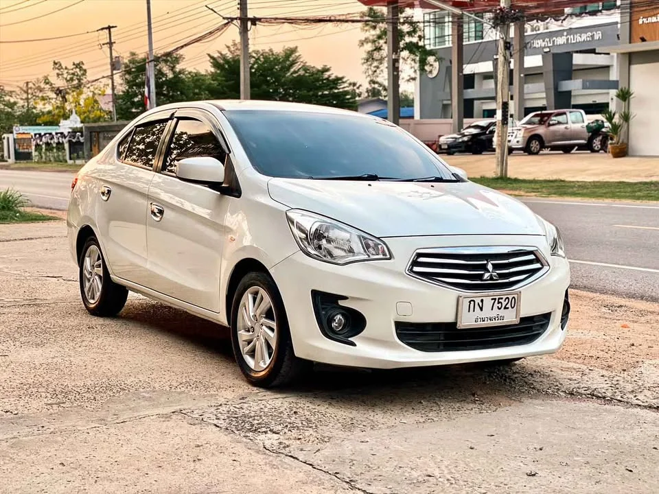 2013 Mitsubishi Attrage VI 2