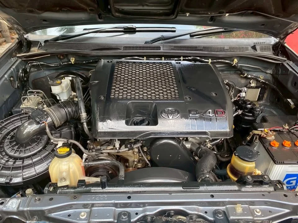 2013 Toyota Hilux VII 3