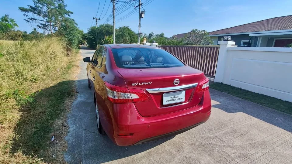 2012 Nissan Sylphy III (B17) 2