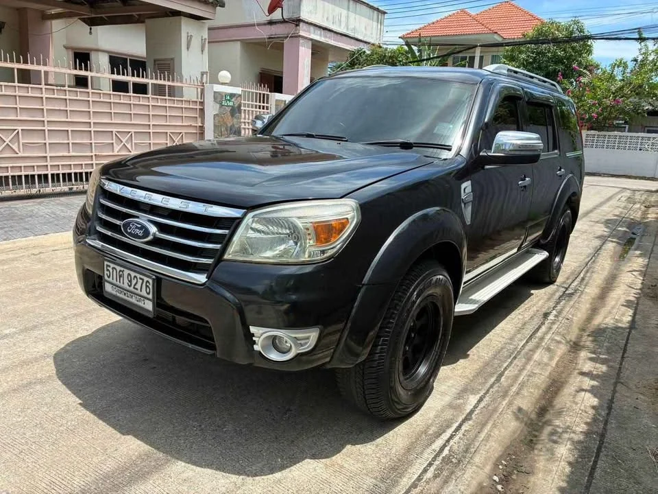 2011 Ford Everest I 3