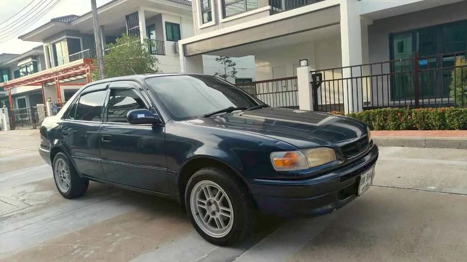 1996 Toyota Corolla Altis VIII (E110) 2