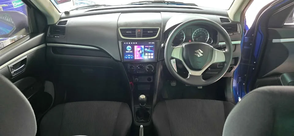 2012 Suzuki Swift II 2
