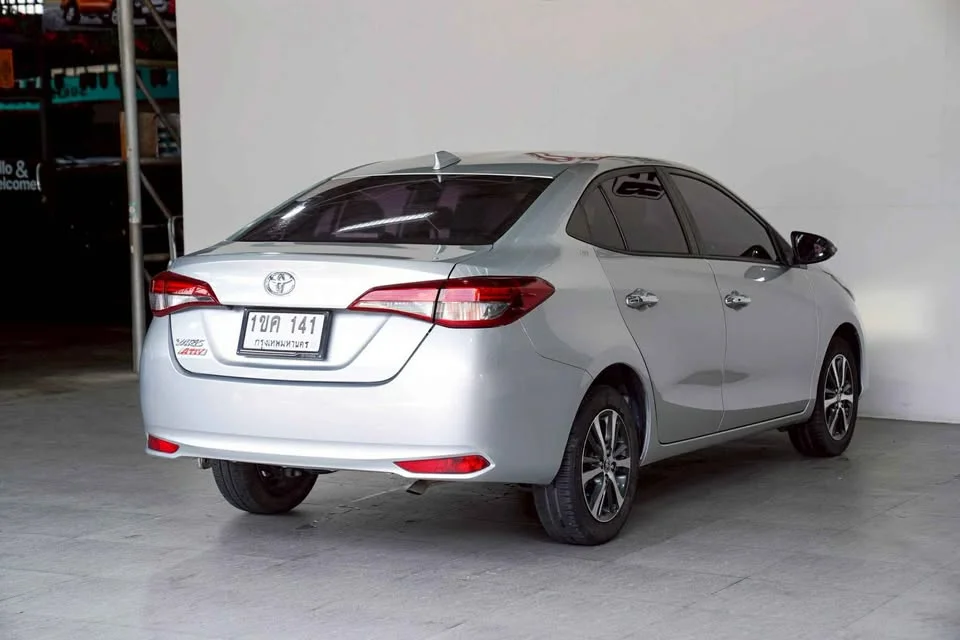 2020 Toyota Yaris ATIV III 3