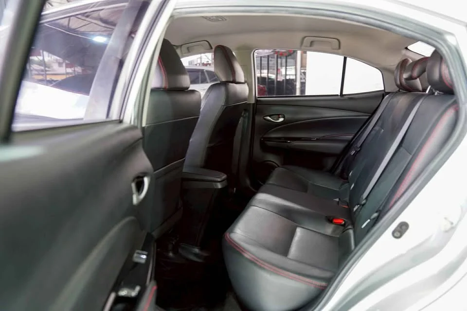 2020 Toyota Yaris ATIV III 2
