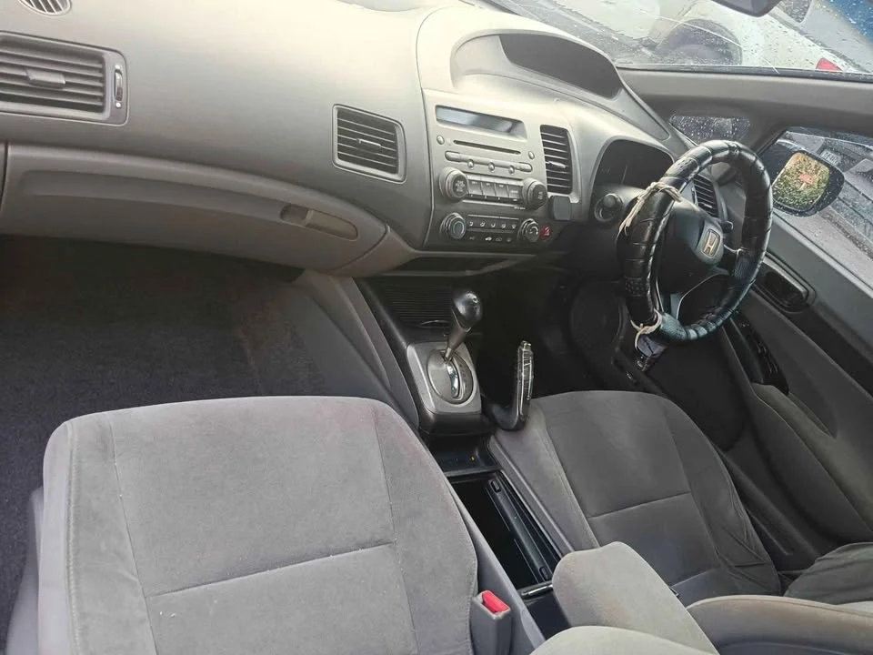 2005 Honda Civic VIII 3