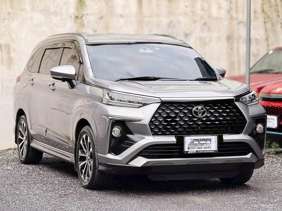 2023 Toyota Veloz III 3