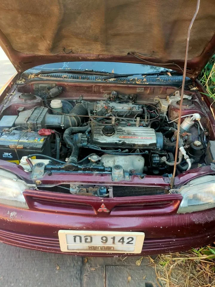 Mitsubishi Lancer VI 2