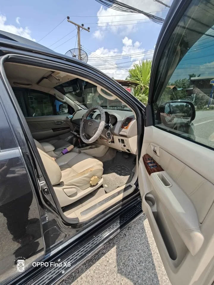 2006 Toyota Fortuner I 2