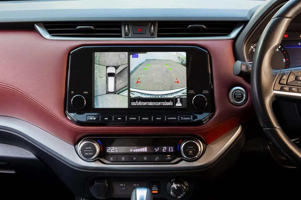 2022 Nissan Terra 3