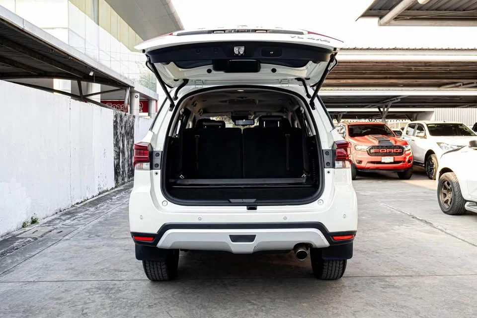 2022 Nissan Terra 2