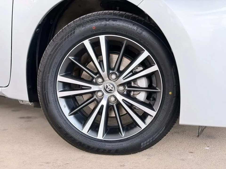 2019 Toyota Corolla Altis XI (E170) 2