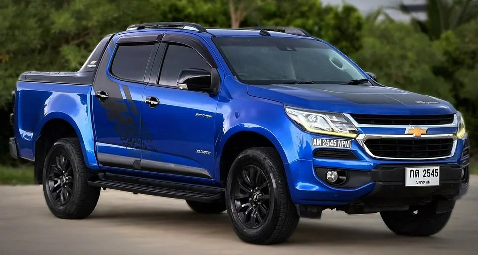 2017 Chevrolet Colorado II 2