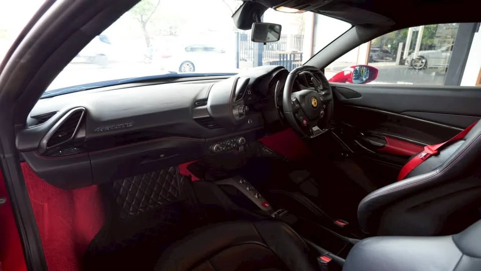 2016 Ferrari 488 3