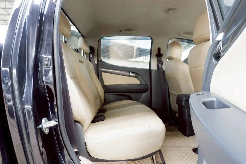 2013 Chevrolet Colorado II 2