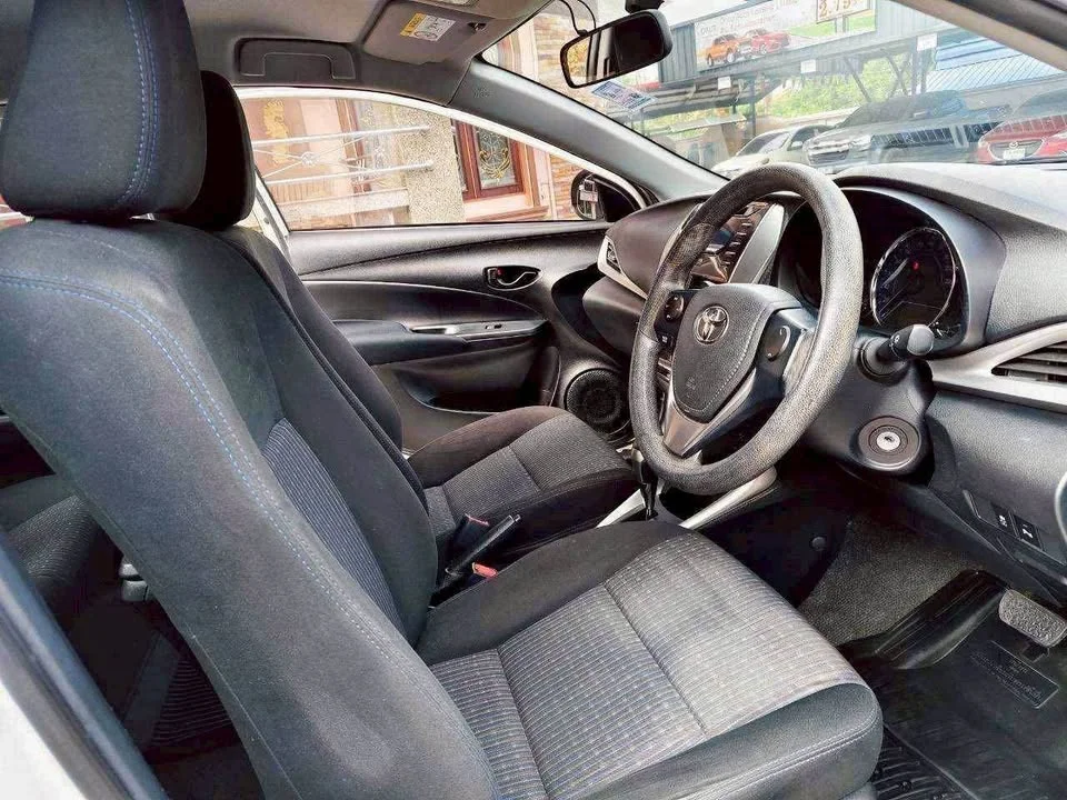 2019 Toyota Yaris ATIV III 3