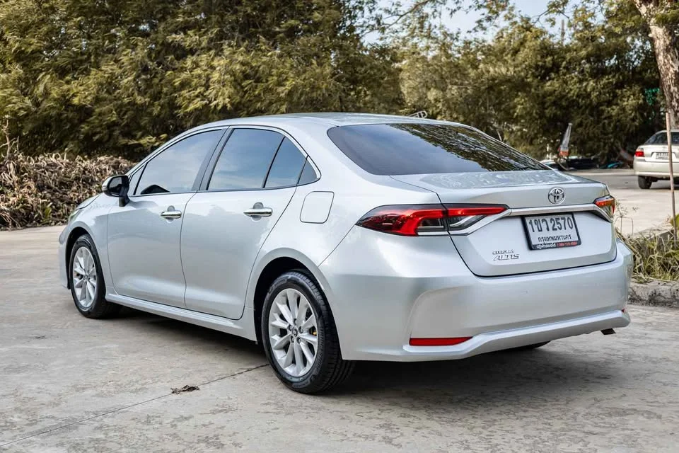 2020 Toyota Corolla Altis XII (E210) 2