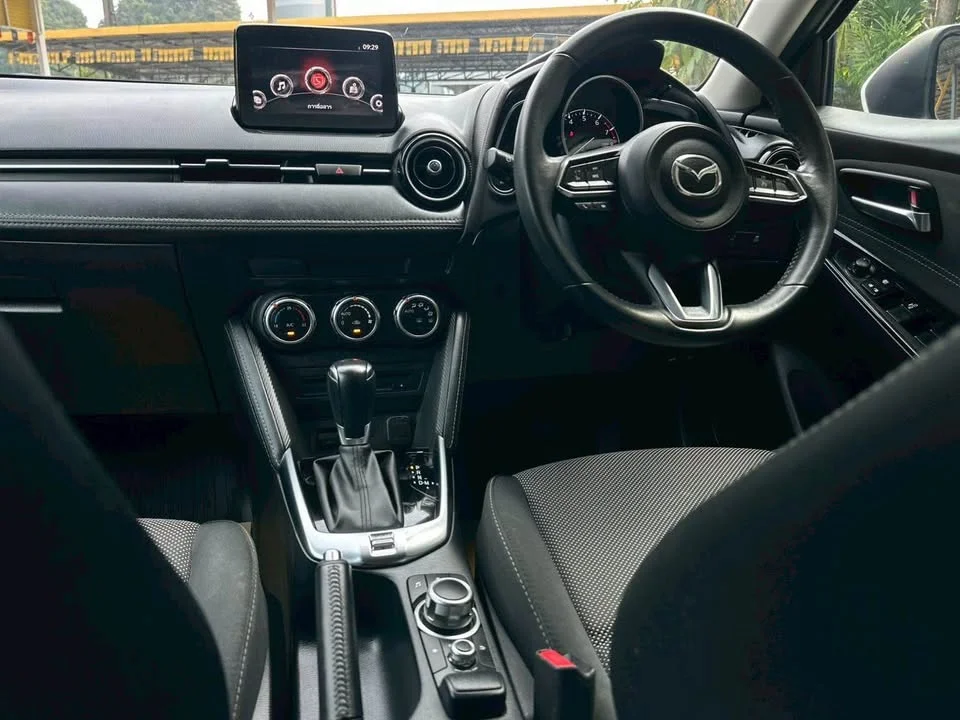 2019 Mazda 2 III 3