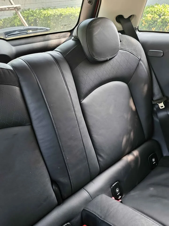 2015 Mini Hatch  III 3