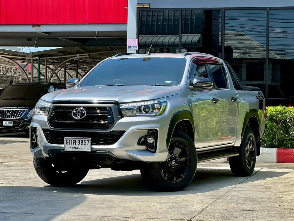 2019 Toyota Hilux VIII 3
