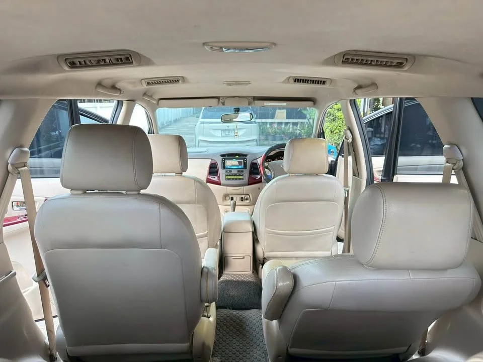 2005 Toyota Innova I 3