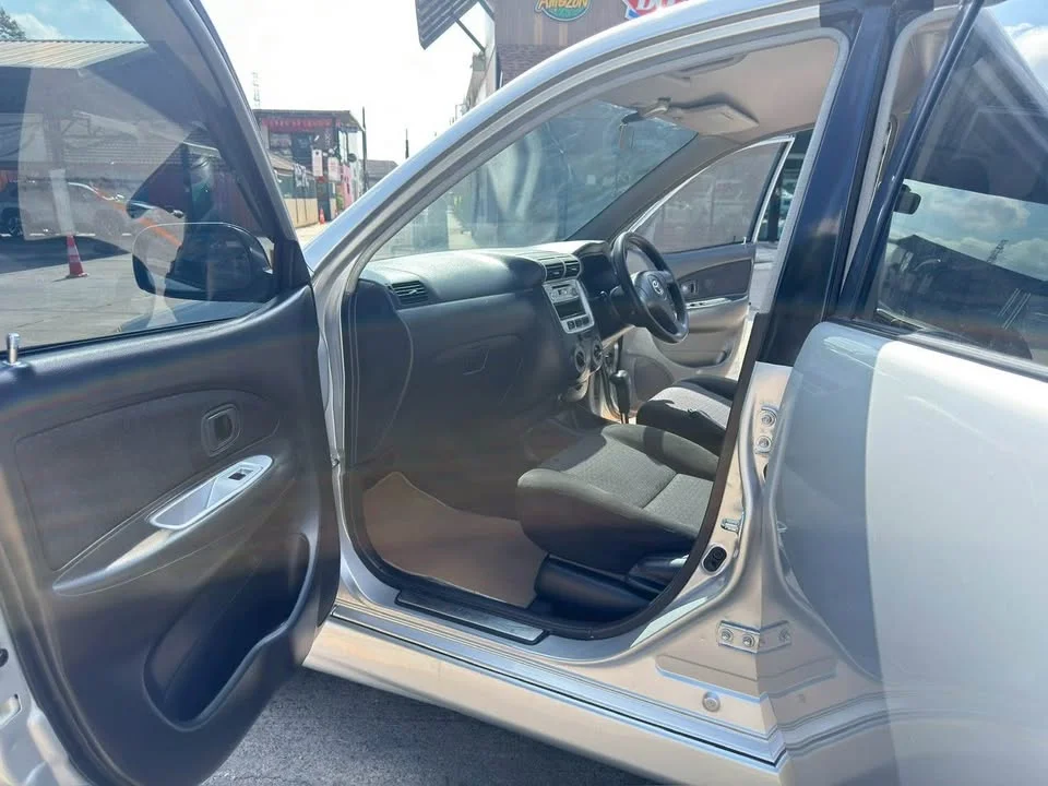 2006 Toyota Avanza I 2