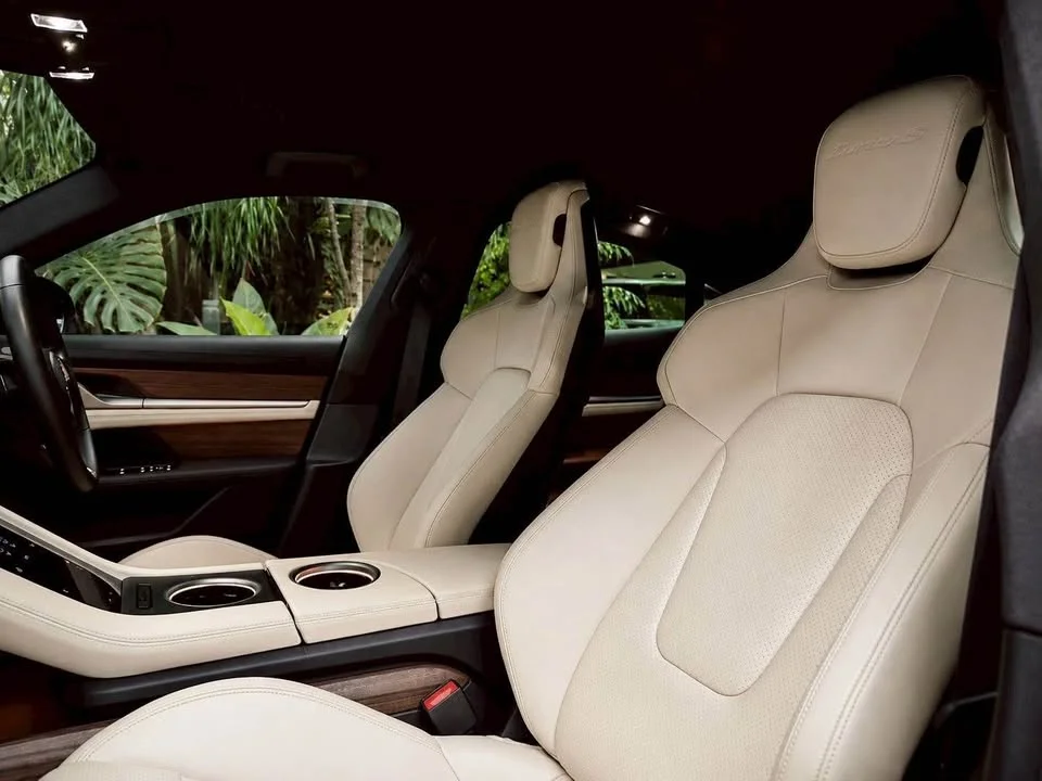 2021 Porsche Taycan 9J1 2
