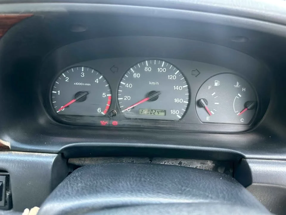 1999 Mazda 2500 Fighter V 3