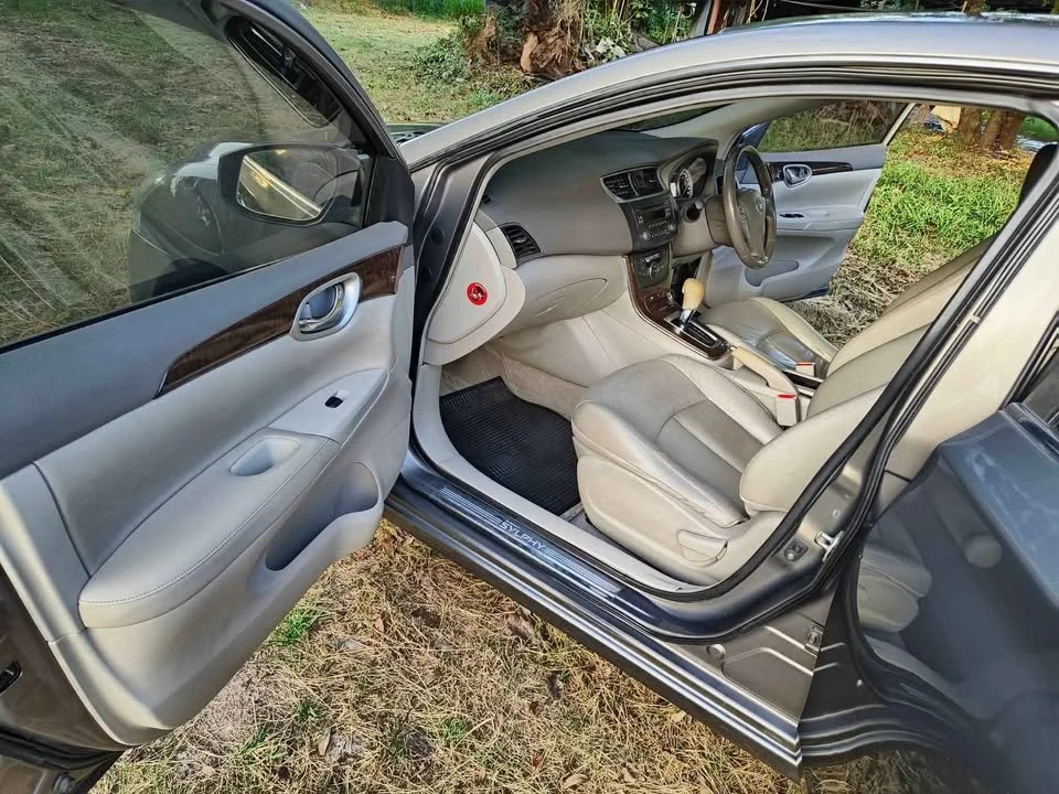 2013 Nissan Sylphy III (B17) 3