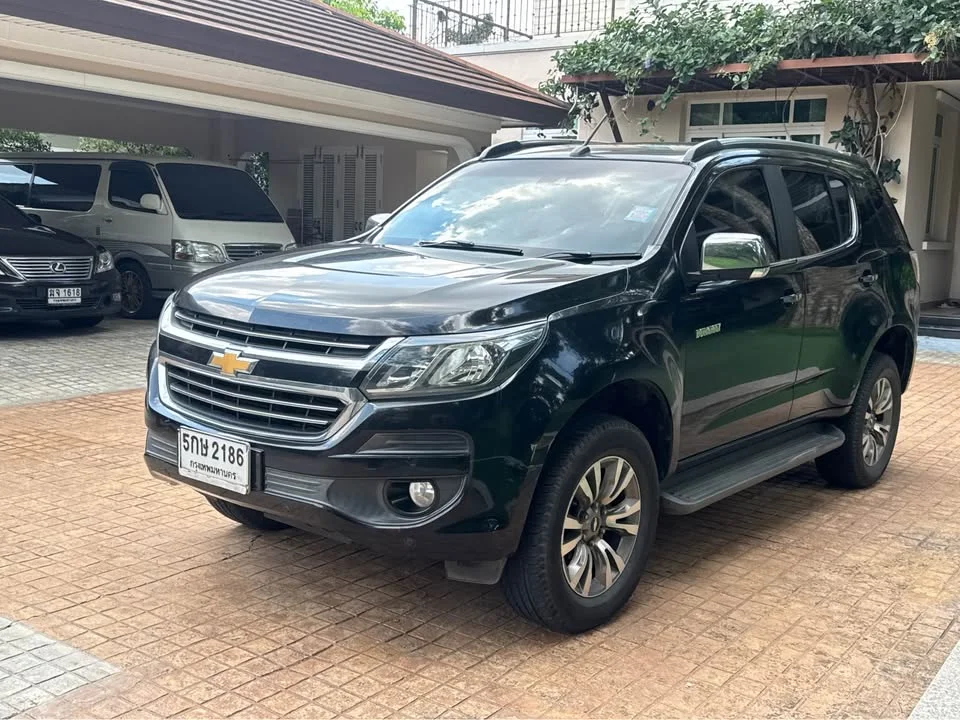 2017 Chevrolet TrailBlazer II 2
