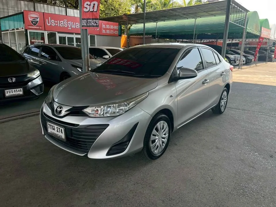 2018 Toyota Yaris ATIV III 3