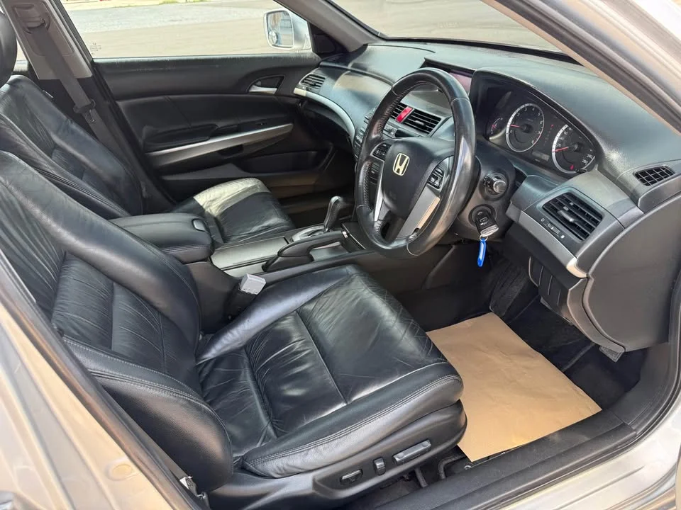 2011 Honda Accord VIII 2