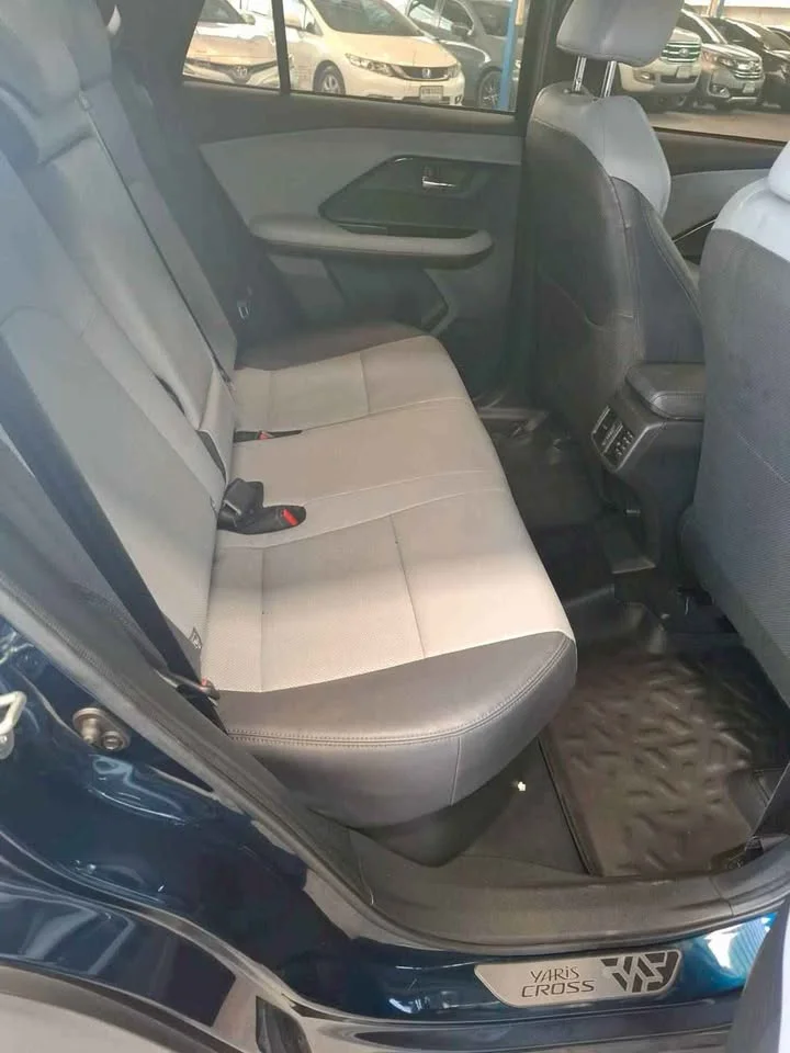 2023 Toyota Yaris Cross AC200 2