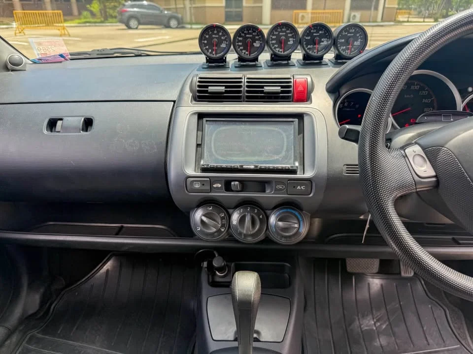 2005 Honda Jazz I 3