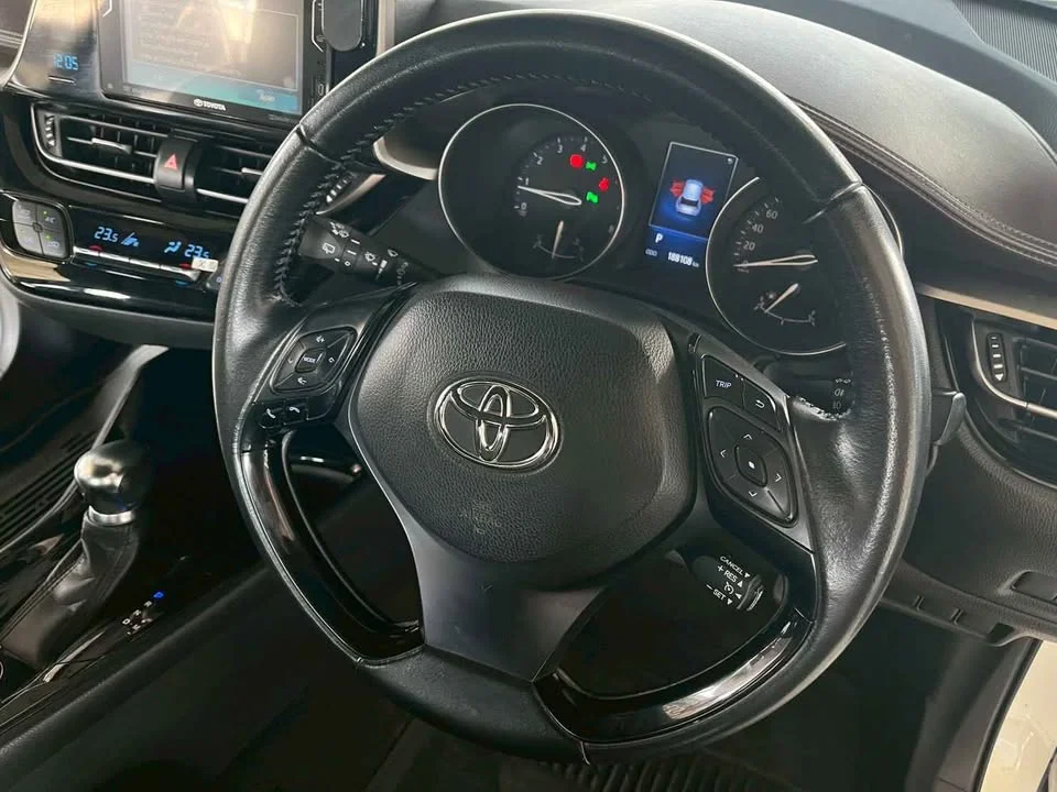 2018 Toyota C-HR I 3
