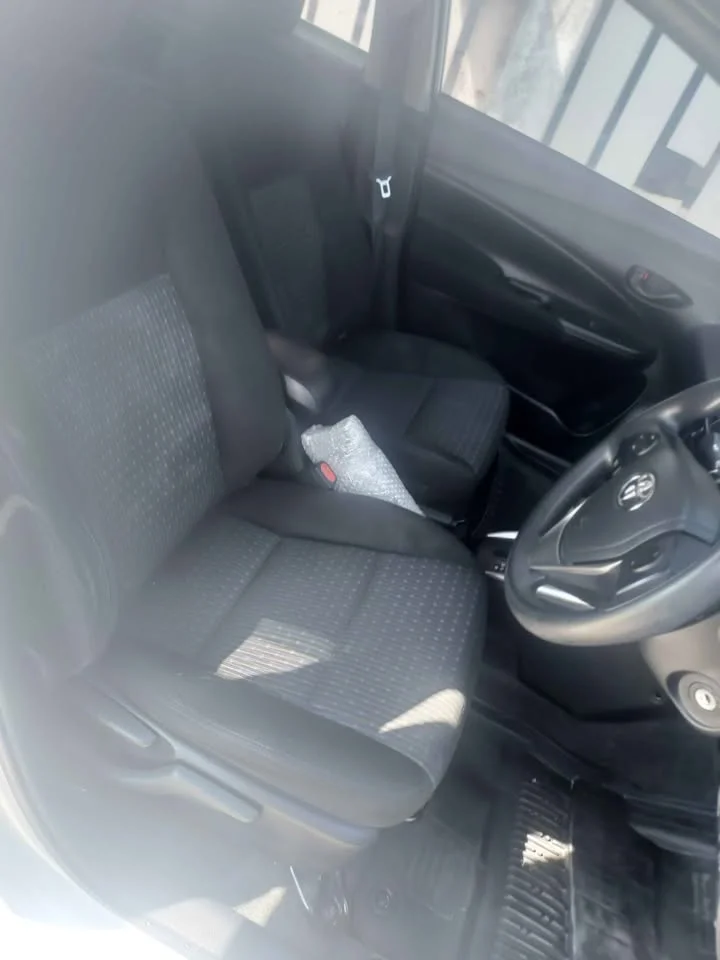 2019 Toyota Yaris ATIV III 3