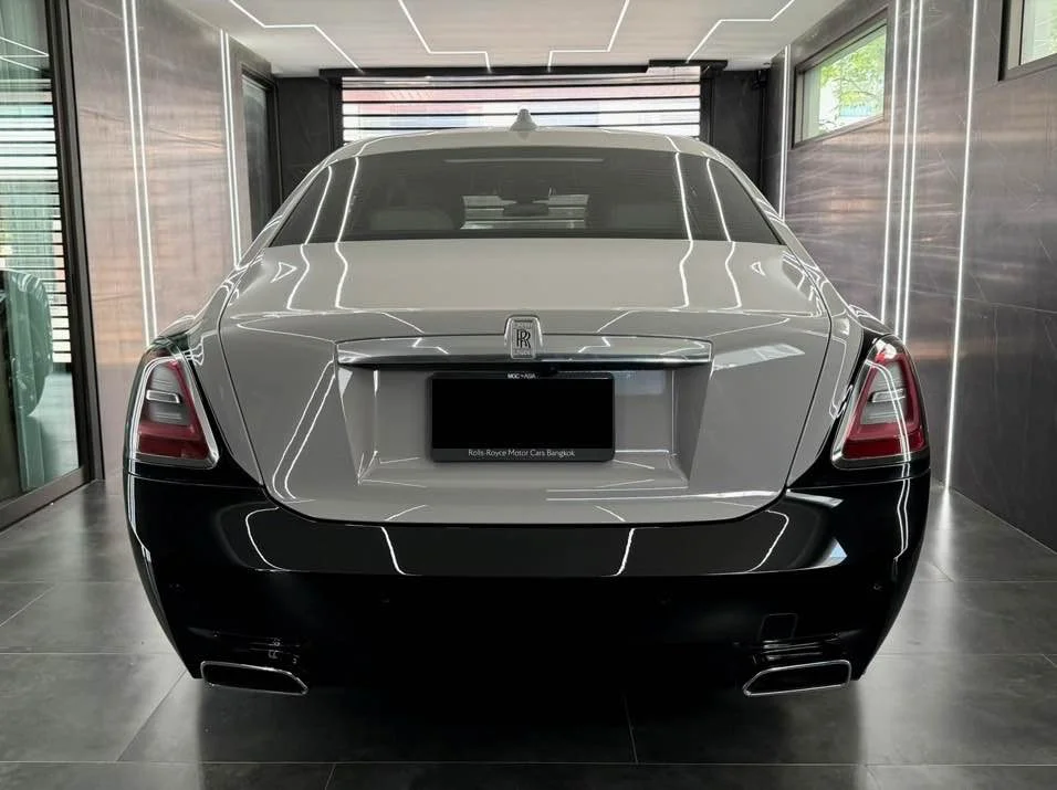 2022 Rolls-Royce Ghost II 2