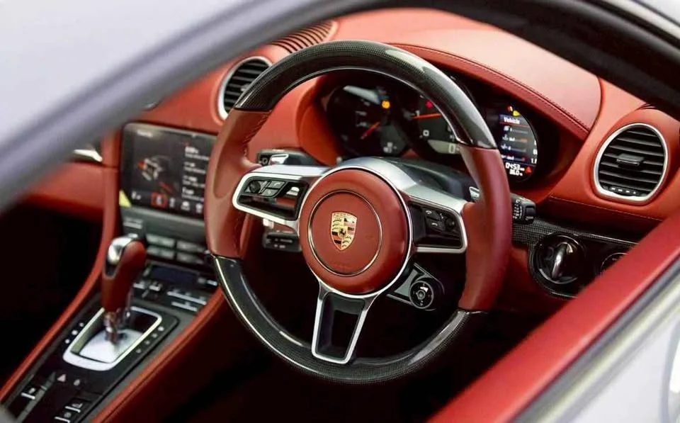 2025 Porsche 718 Boxster and Cayman IV 3