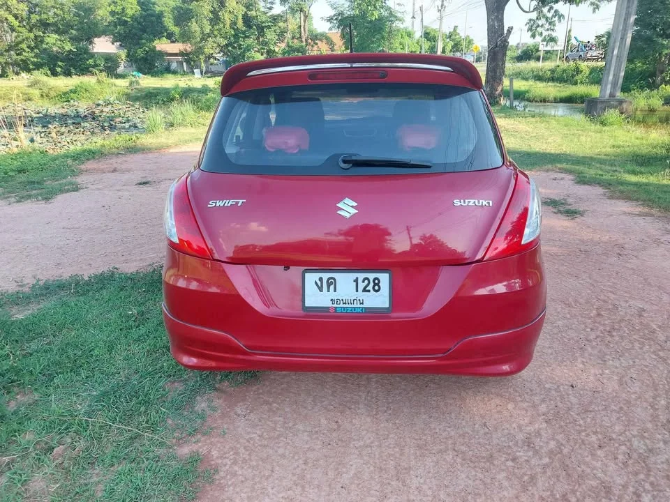 2014 Suzuki Swift II 2