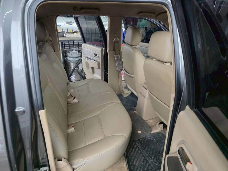 2010 Isuzu D-Max I 3