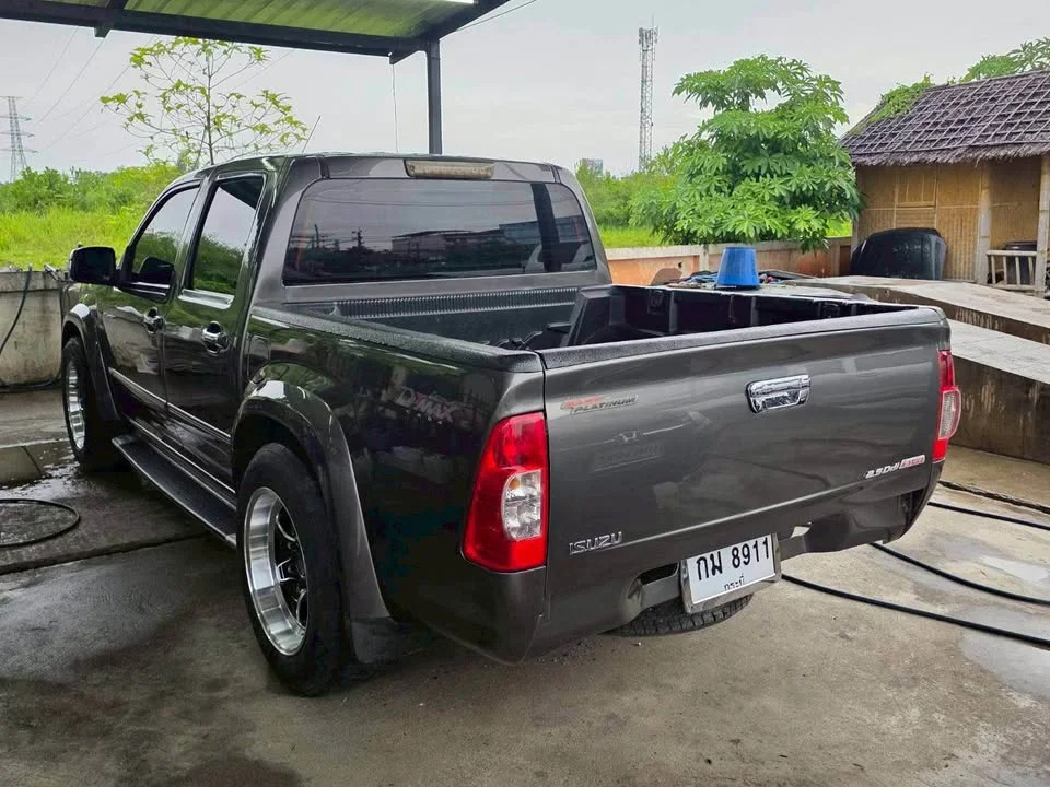 2010 Isuzu D-Max I 2