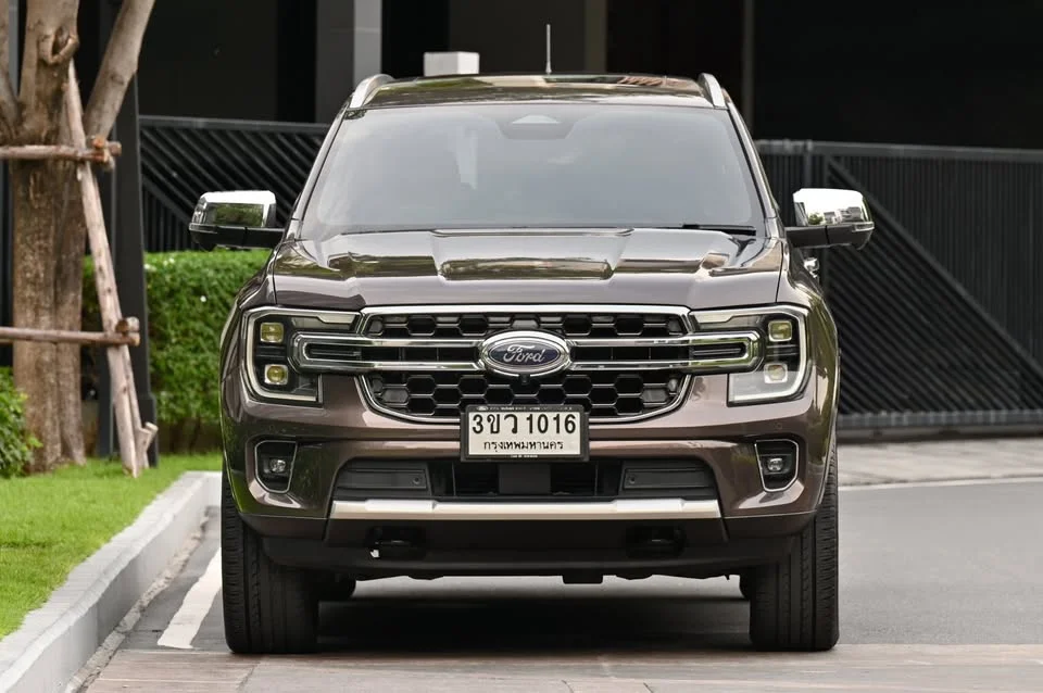 2023 Ford Everest III 2