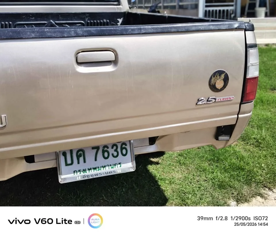 2001 Isuzu Faster Dragon Eyes III 2