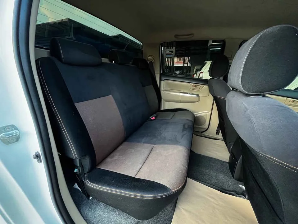 2014 Toyota Hilux VII 2
