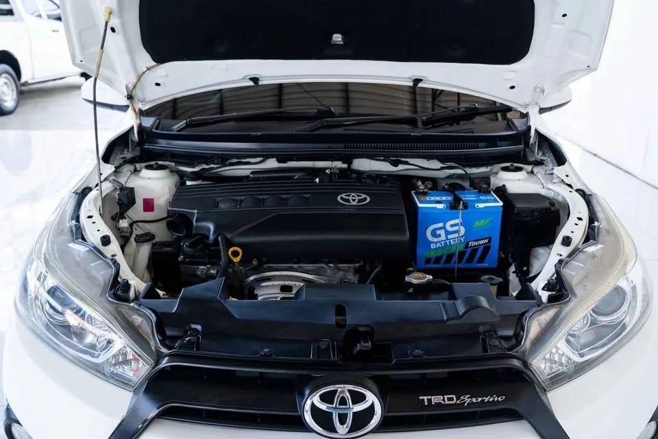 2016 Toyota Yaris III 3