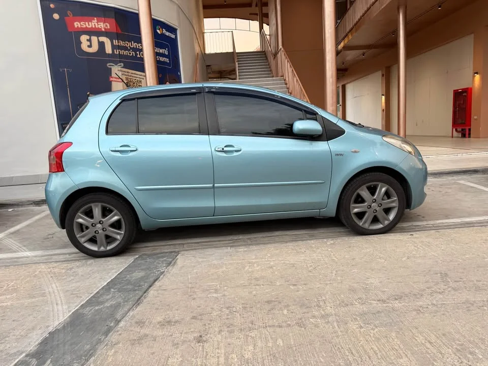 2006 Toyota Yaris II 3