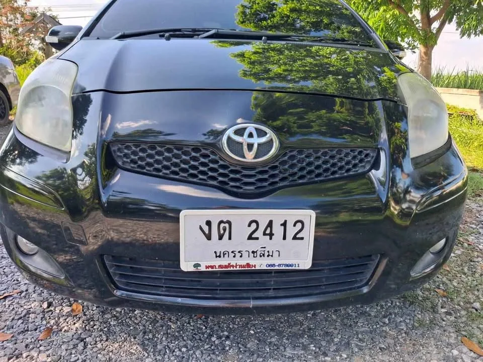 2010 Toyota Yaris II 3