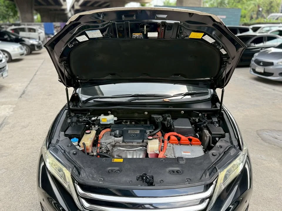 2014 Toyota Harrier III 3